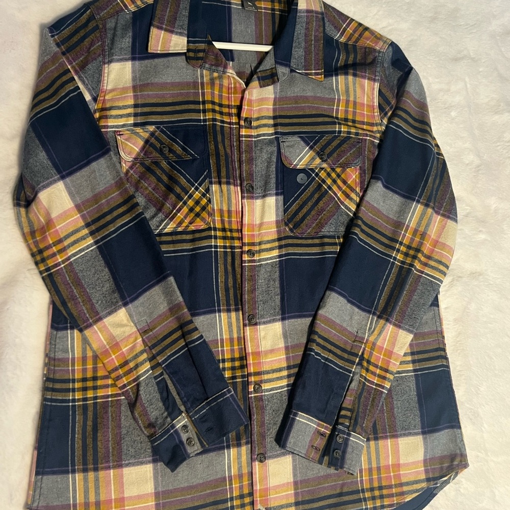 Women’s Eddie Bauer flannel shirt - Size Large, light weight, nice condition